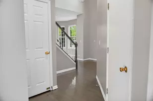 731 Sapphire Dr, Bolingbrook, IL 60490 - Photo 3
