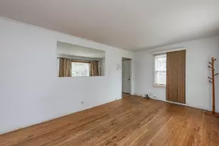 1819 Seymour Ave, North Chicago, IL 60064 - Photo 3