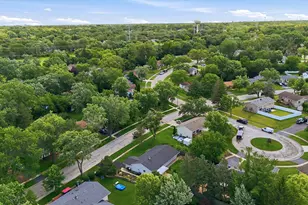 6320 Clark Dr, Woodridge, IL 60517 - Photo 27