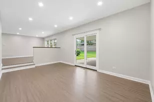 6320 Clark Dr, Woodridge, IL 60517 - Photo 7