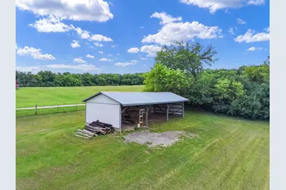 19104 Crowley Road, Harvard, IL 60033 - Photo 15