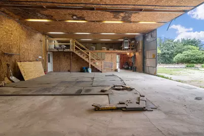 19104 Crowley Road, Harvard, IL 60033 - Photo 11