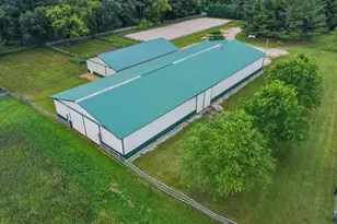 19104 Crowley Rd, Harvard, IL 60033 - Photo 5