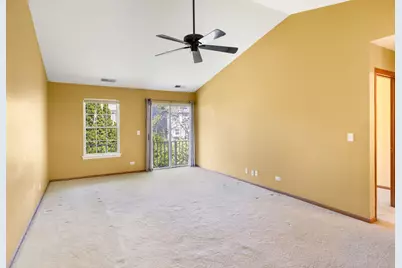 26 Tyler Court #B, Streamwood, IL 60107 - Photo 3