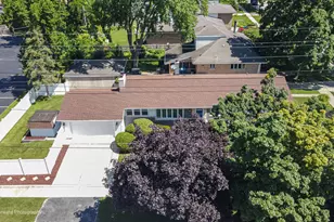 9840 Warren St, Oak Lawn, IL 60453 - Photo 3