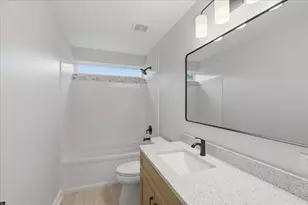1236 Noble Dr, Port Barrington, IL 60010 - Photo 21