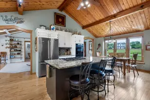 28 Tomahawk Trail, Oswego, IL 60543 - Photo 17