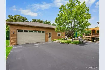28 Tomahawk Trail, Oswego, IL 60543 - Photo 5