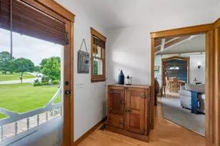 28 Tomahawk Trail, Oswego, IL 60543 - Photo 7