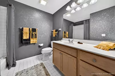 710 Juniper Lane, Lake in the Hills, IL 60156 - Photo 21