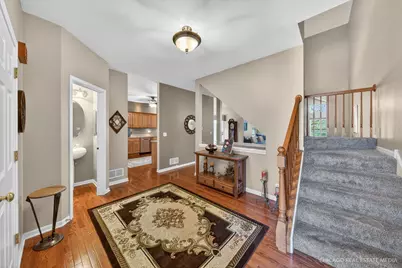 710 Juniper Lane, Lake in the Hills, IL 60156 - Photo 11
