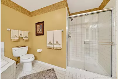 710 Juniper Lane, Lake in the Hills, IL 60156 - Photo 19