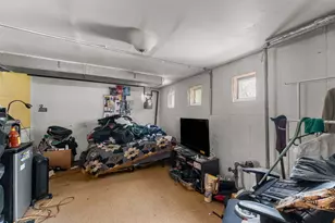 9043 S Carpenter St, Chicago, IL 60620 - Photo 15