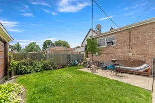 9043 S Carpenter St, Chicago, IL 60620 - Photo 3