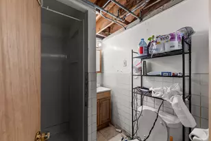 9043 S Carpenter St, Chicago, IL 60620 - Photo 19