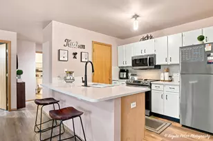 [Address not provided], Round Lake Beach, IL 60073 - Photo 9