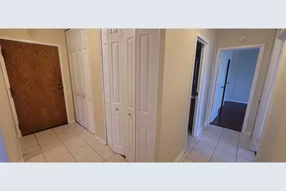1515 E Central Road #318C, Arlington Heights, IL 60005 - Photo 9