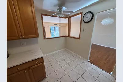 1515 E Central Road #318C, Arlington Heights, IL 60005 - Photo 7