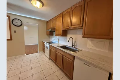 1515 E Central Road #318C, Arlington Heights, IL 60005 - Photo 5