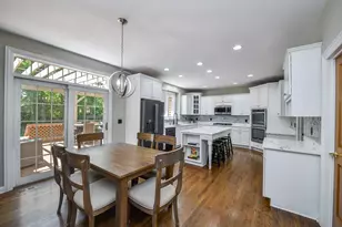 7N570 Stevens Glen Rd, Saint Charles, IL 60175 - Photo 5