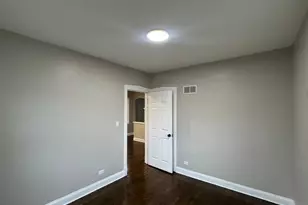 3926 147th Pl, Midlothian, IL 60445 - Photo 3