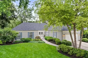 1493 Sandy Hook St, Wheaton, IL 60189 - Photo 1
