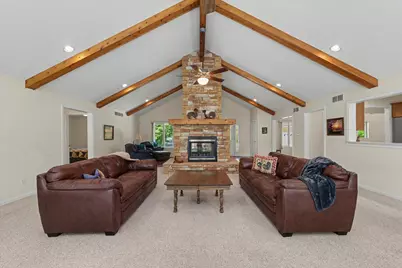 606 Skyline Drive, Loda, IL 60948 - Photo 7