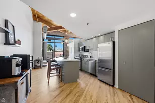 2300 W Wabansia Ave, Chicago, IL 60647 - Photo 9