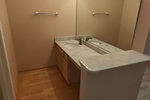 1052 Hinswood Dr, Darien, IL 60561 - Photo 25