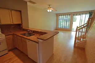 1052 Hinswood Dr, Darien, IL 60561 - Photo 11