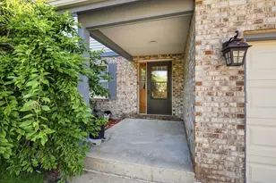 270 Janes Ave, Bolingbrook, IL 60440 - Photo 3