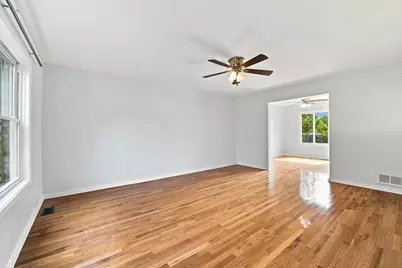 270 Janes Avenue, Bolingbrook, IL 60440 - Photo 5