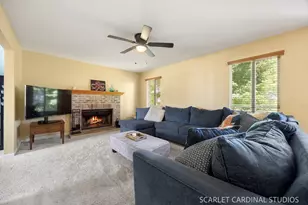 2268 Stacy Cir, Montgomery, IL 60538 - Photo 13
