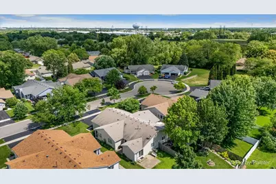 58 Silver Trail, North Aurora, IL 60542 - Photo 37