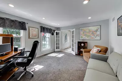 916 S Dymond Road, Libertyville, IL 60048 - Photo 13