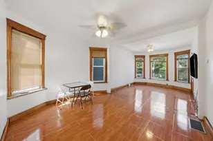 6411 S Bishop St, Chicago, IL 60636 - Photo 9