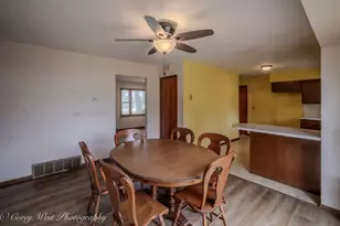 12799 Whipple Rd, Sycamore, IL 60178 - Photo 7