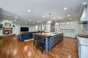 817 Heatherton Dr, Naperville, IL 60563 - Photo 31