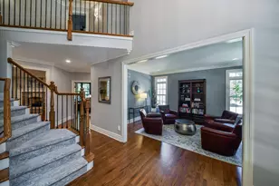 817 Heatherton Dr, Naperville, IL 60563 - Photo 5