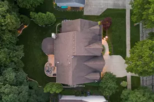 817 Heatherton Dr, Naperville, IL 60563 - Photo 97