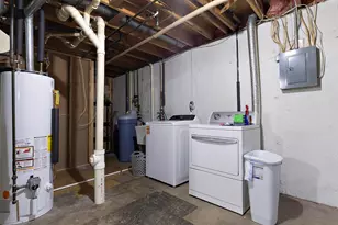 1141 Arnold Ave, Rockford, IL 61108 - Photo 23
