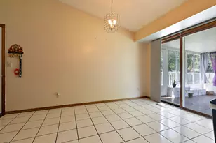 1141 Arnold Ave, Rockford, IL 61108 - Photo 7