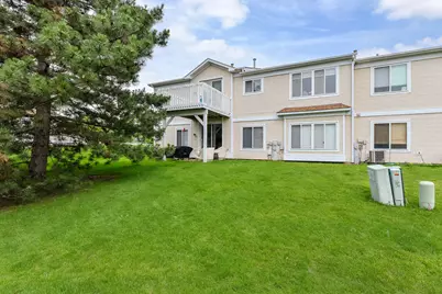 2077 College Green Drive #2077, Elgin, IL 60123 - Photo 15