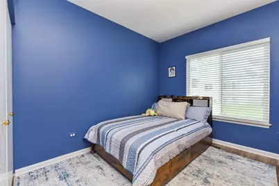 2077 College Green Drive #2077, Elgin, IL 60123 - Photo 11