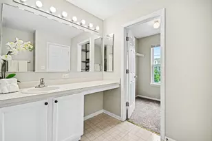 2531 Congress Ave, Aurora, IL 60503 - Photo 13