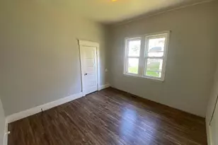 1222 Chandler St, Danville, IL 61832 - Photo 7
