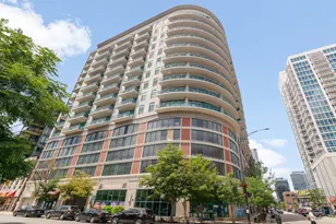 340 W Superior St, Chicago, IL 60654 - Photo 1