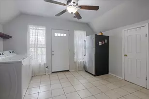1634 N Sawyer Ave, Chicago, IL 60647 - Photo 25