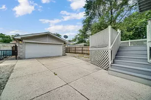 523 E 89th Pl, Chicago, IL 60619 - Photo 27