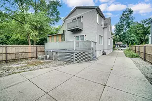 523 E 89th Pl, Chicago, IL 60619 - Photo 31